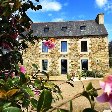 La Ferme De Kersa Hotel Ploubazlanec Kültér fotó
